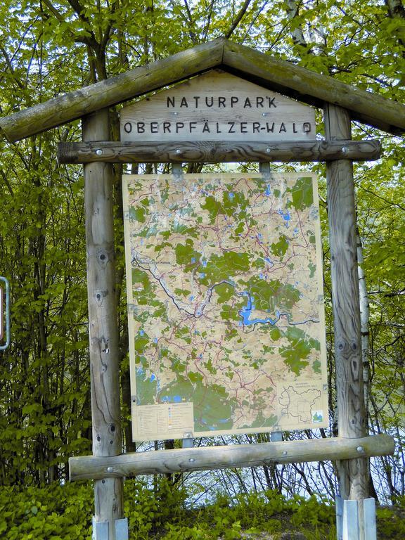 Feriendorf Glasgarten Roetz Luaran gambar